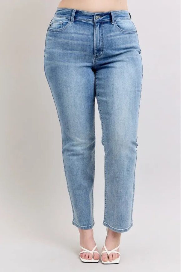 Judy Blue Plus Size High Waist Dad Jeans - Image 4