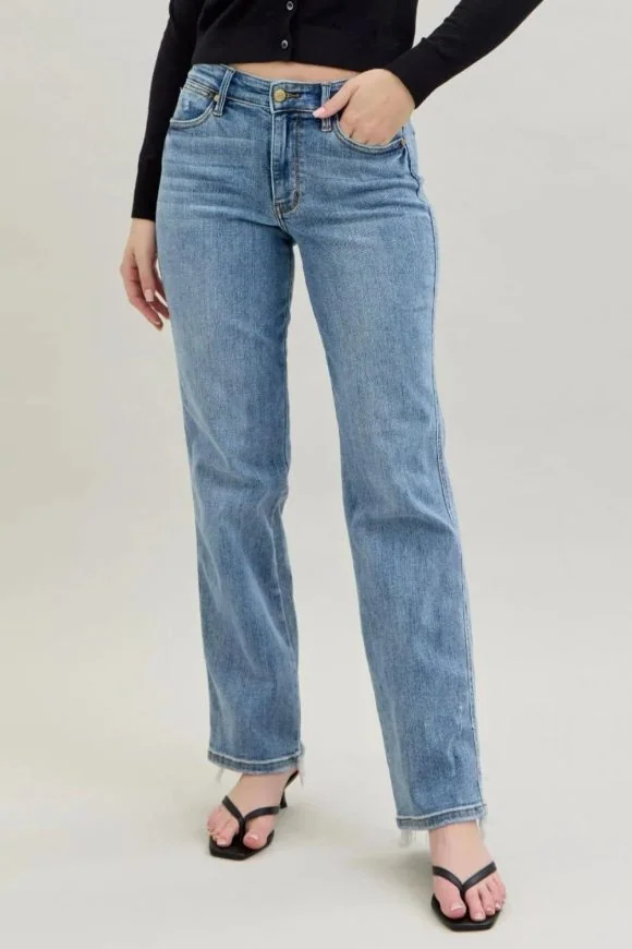 Judy Blue Dad Jeans – Frayed Hem + Phone Pocket - Image 9